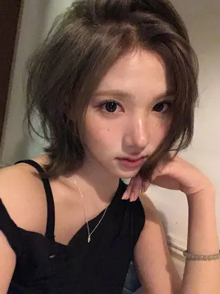 カラー NENE/艶カラー ×韓国アイドルのヘアスタイル