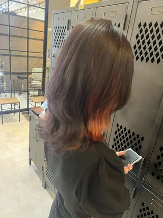 ミディアム カラー 透け感✨ダメージレス カラーHana🤍のヘアスタイル