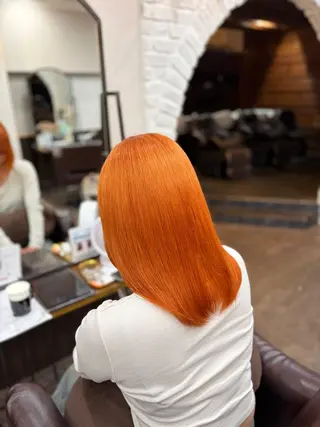 カラー Mejia Riseのヘアスタイル