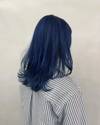 セミロング カラー インナーカラー/天神 ブリーチ/吉田のヘアスタイル