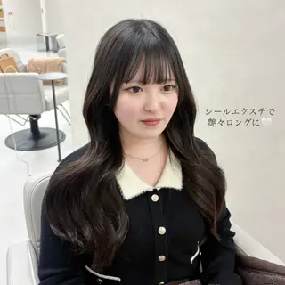 ロング 韓国レイヤー/透明感 カラー🖤アイナのヘアスタイル