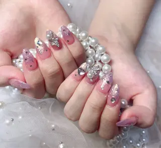 ネイル 🎀M nails✨ ビューティーのネイルデザイン