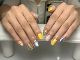 ショート 28nails. 宮崎のネイルデザイン