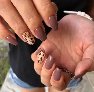 ネイル パラあり！フィルイン 美フォルムのネイルデザイン
