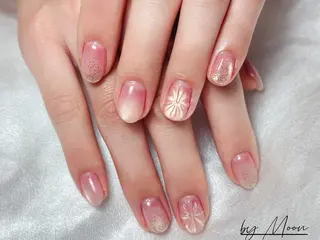ネイル Moon Nailsのネイルデザイン