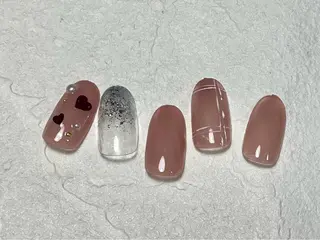 ネイル mogunail &blowのネイルデザイン