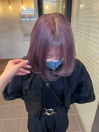 ミディアム カラー 透明感/オリーブ ハイトーン×レイヤーのヘアスタイル