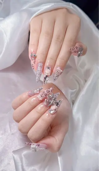 ネイル Lya Nail Salonのネイルデザイン