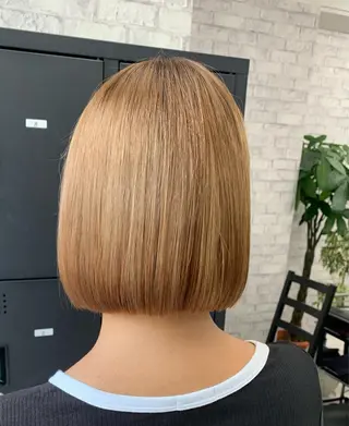 ミディアム カラー パーマ ヘアアレンジ メンズ キッズ ネイル マツエク・マツパ アイブロウ 🐺ウルフ×ハイトー ン🖤Yukinoのヘアスタイル