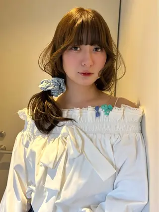 ロング カラー mizuki/ピンク ベージュ.レイヤーのヘアスタイル