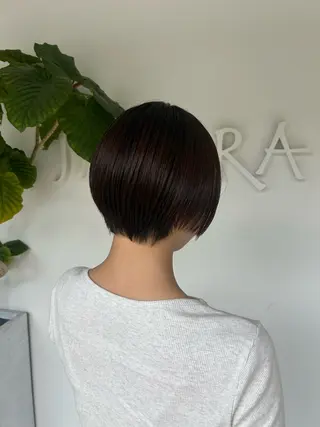 ショート mei/ オリーブ/縮毛矯正のヘアスタイル