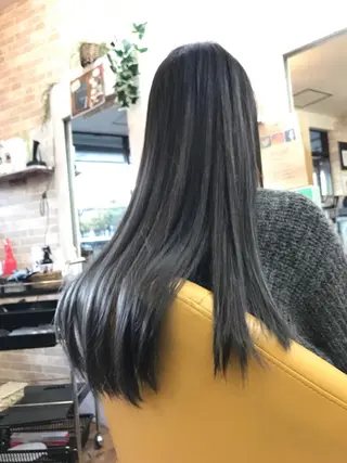 ロング お→の さとしのヘアスタイル