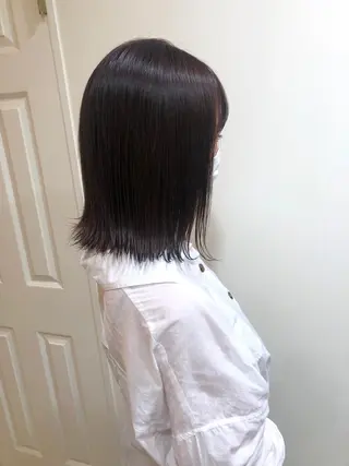 ショート カラー MIOベージュカラー 柔らかいカラーのヘアスタイル