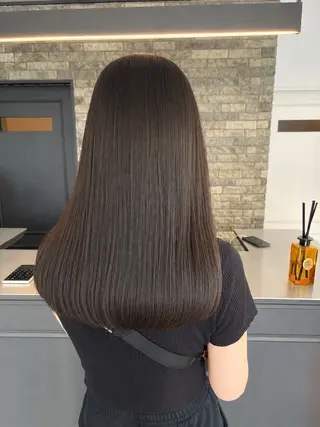 セミロング Dia ヤマダ コウヘイのヘアスタイル