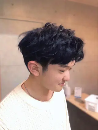 カラー メンズ ))ブリーチ特化(( 渡邉 怜のヘアスタイル
