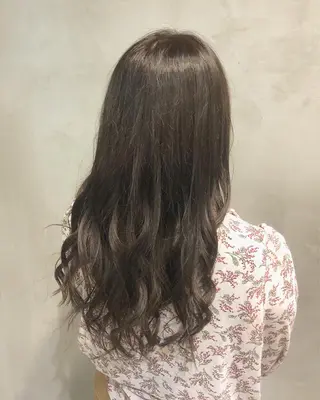 セミロング カラー ヘアアレンジ TOKI /透明感/原宿のヘアスタイル