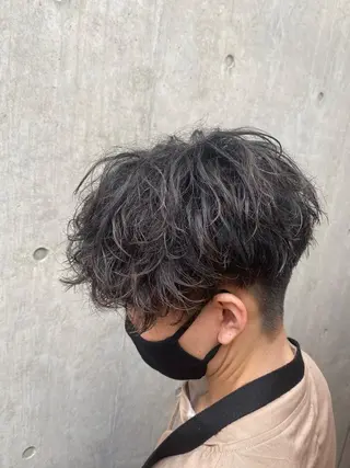 ショート パーマ メンズ 梅田茶屋町メンズ 専門美容師 山元一平のヘアスタイル