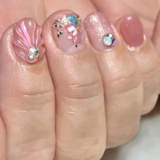 ネイル shiro ハルカのネイルデザイン