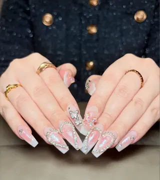 ネイル I pinknail 韓国風·持ち込み専門のネイルデザイン
