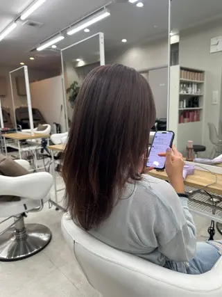 ミディアム カラー 丸山 心 / 艶カラーのヘアスタイル