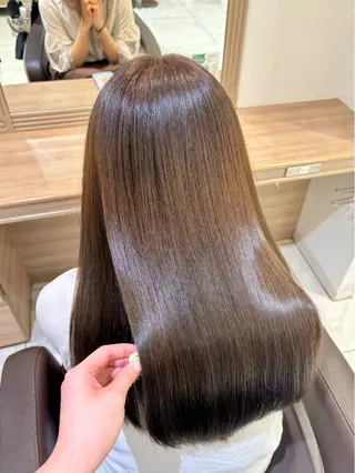 ロング カラー Asumi |透明感 |韓国風巻き🤍のヘアスタイル
