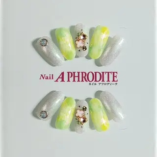 ネイル Nail Aphroditeのネイルデザイン