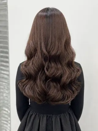 パーマ モモ コテ巻き風パーマのヘアスタイル