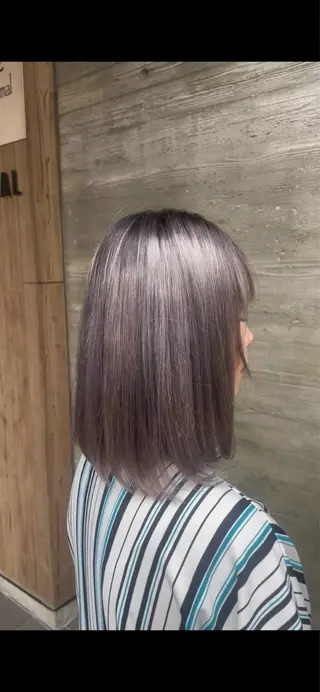 ミディアム カラー 💎HYUGO❄️ ハイトーン/インナーのヘアスタイル