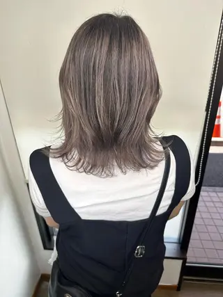 ミディアム カラー ブリーチカラー🫧 森　凪沙のヘアスタイル