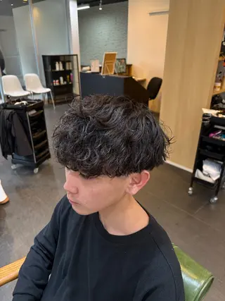 ショート パーマ 大谷 貴裕のヘアスタイル