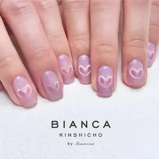 ネイル One’Ness Nana🤍のネイルデザイン