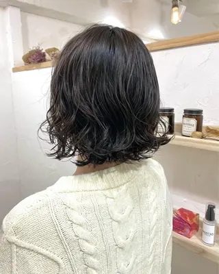 ミディアム パーマ 髪質改善 縮毛矯正/ レイヤー/銀座/本木のヘアスタイル