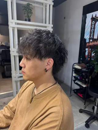 ミディアム パーマ メンズ 似合う髪型見つけます AYAKAのヘアスタイル