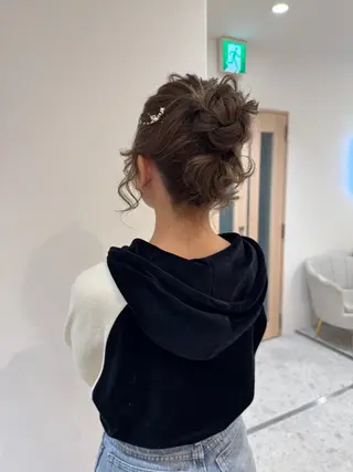 ロング ヘアアレンジ ヘアセット/レイヤー 赤み消し/はるかのヘアスタイル
