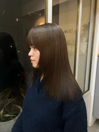 ミディアム en-te:am 井上茉保のヘアスタイル