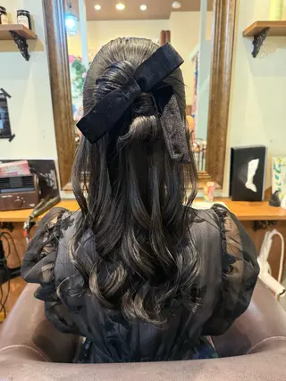 ヘアアレンジ PINOT梅田 MOKAのヘアスタイル