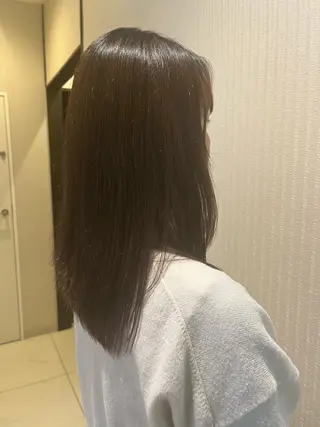 セミロング LiTA長嶺 小佐井悠未のヘアスタイル