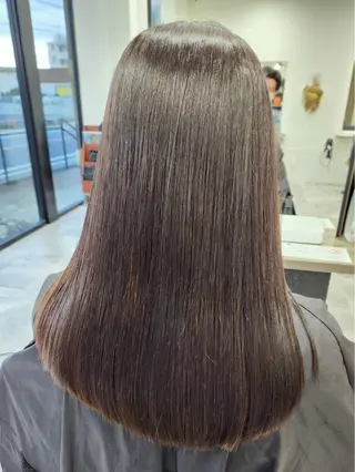 セミロング まお/ 髪質改善💜のヘアスタイル