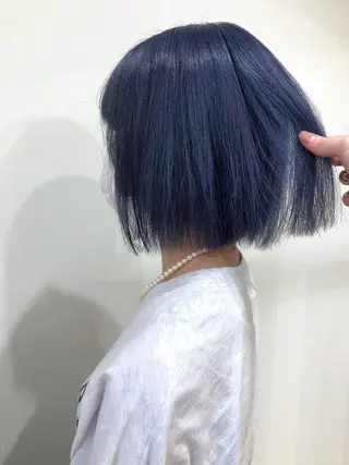 カラー white.梅田 デザインカラー🦄のヘアスタイル