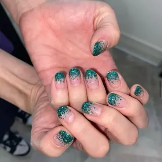 ネイル 𝐀𝐈 ✧*｡のマツエク・マツパデザイン