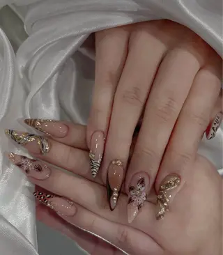 ネイル Ami Meliaのネイルデザイン