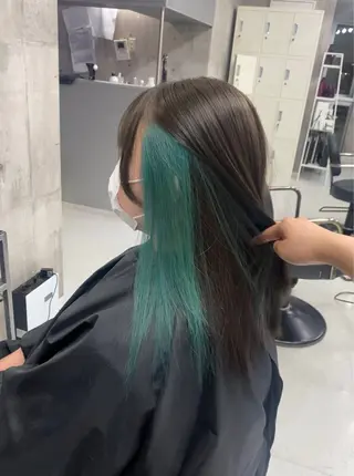 ロング カラー ヘアアレンジ 🌈【🎀ヘアデザイ ナー🎀】✨ノン✨のヘアスタイル