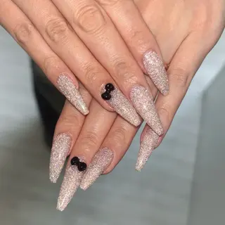 ネイル LIAn.🎀 Munakataのネイルデザイン