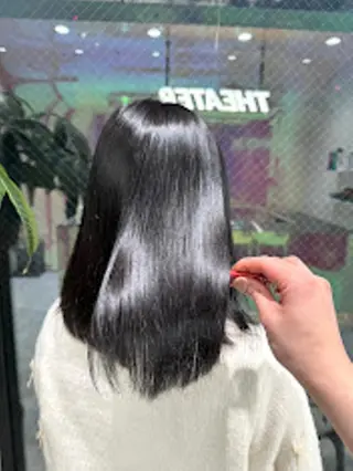カラー 🪞THEATER 表参道店🩰のヘアスタイル
