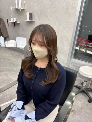 セミロング AI KAのヘアスタイル