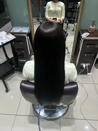 カラー LiNa ヘアカラー🪴のヘアスタイル