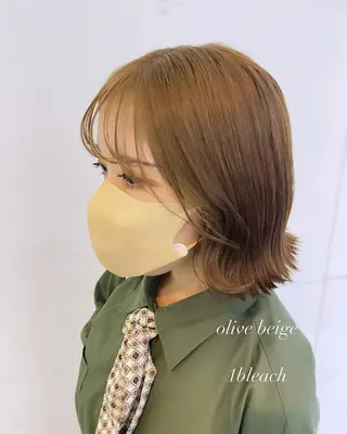 ロング カラー 𝘳𝘺𝘰𝘬𝘢 髪質改善／ブリーチのヘアスタイル