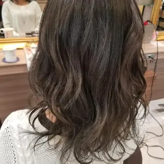 セミロング カラー Ash 店長 山下達也のヘアスタイル