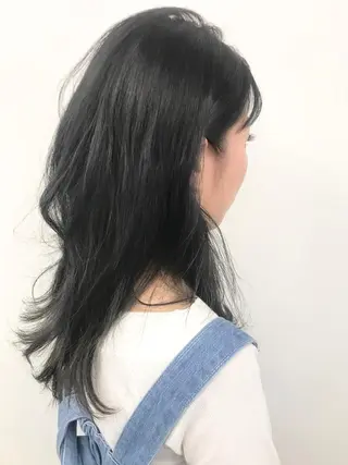 ミディアム カラー キッズ ネイル マツエク・マツパ 色気レイヤー& ショートはお任せ🌟のヘアスタイル