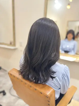 セミロング カラー 赤み無し柔らかカラー 【梅田】madokaのヘアスタイル